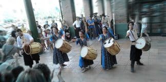 danzas folklóricas, a cargo de la Compañía de Arte Argentino